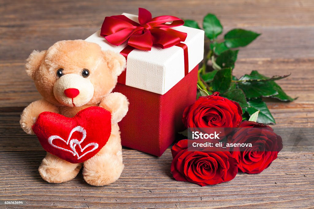Find the Perfect Valentine’s Day Gift in Dubai: A Big Red Teddy Bear from Khaleej Toys